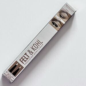 Bh Cosmetics Felt and Kohl Dual Eyeliner White Pigmented Felt Tip Blendable Kohl